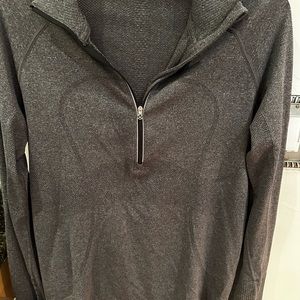 Lululemon 3/4 zip size 12